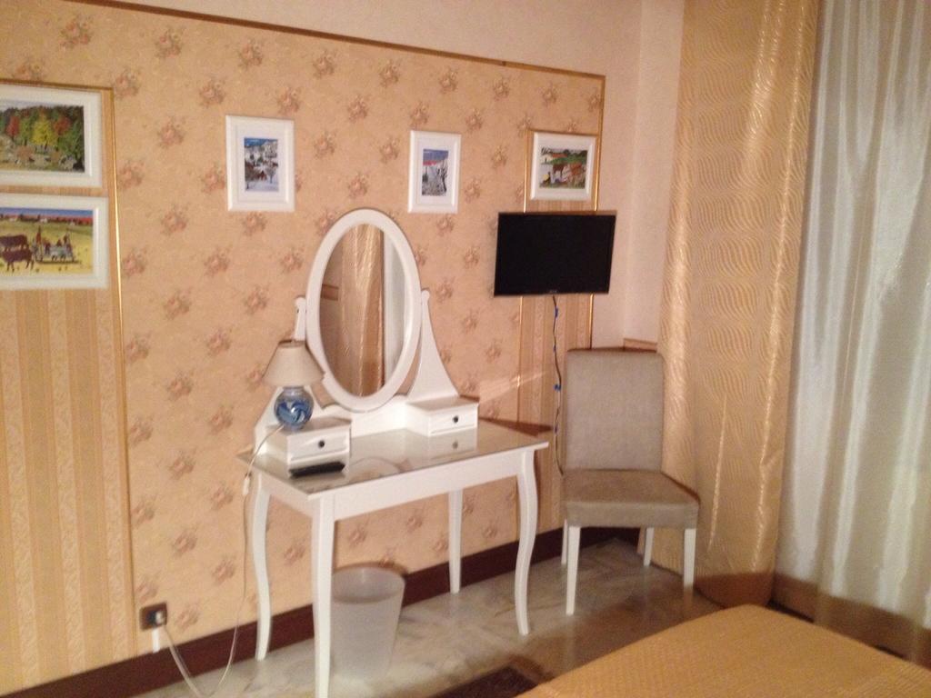 B&B Il Bagolaro Dell'Etna Sant'Agata Li Battiati Bilik gambar