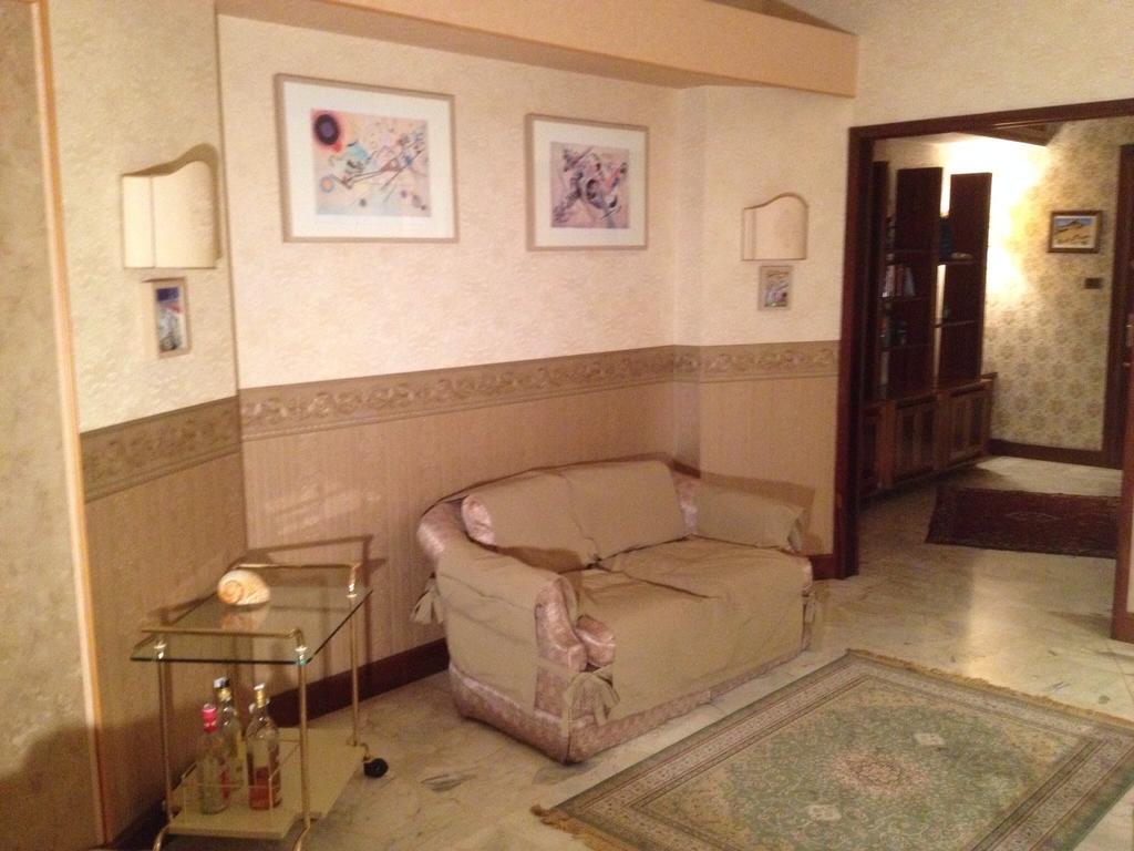 B&B Il Bagolaro Dell'Etna Sant'Agata Li Battiati Luaran gambar