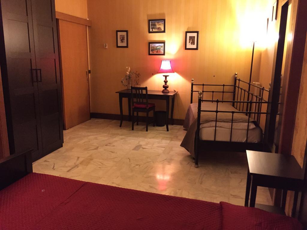 B&B Il Bagolaro Dell'Etna Sant'Agata Li Battiati Bilik gambar